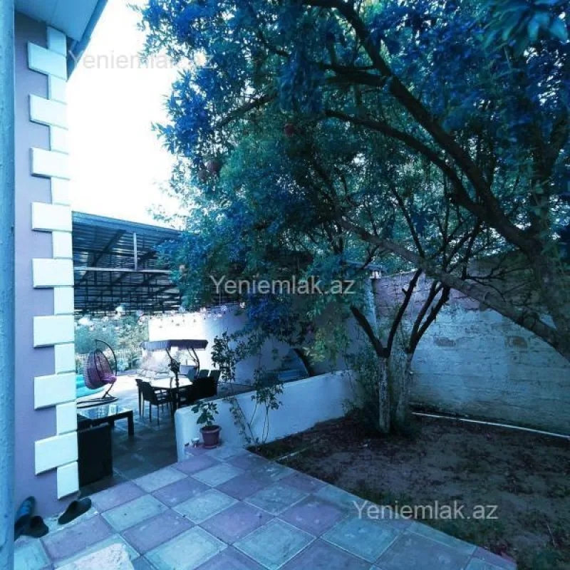 Satılır 4 otaqlı həyət evi 150 m²