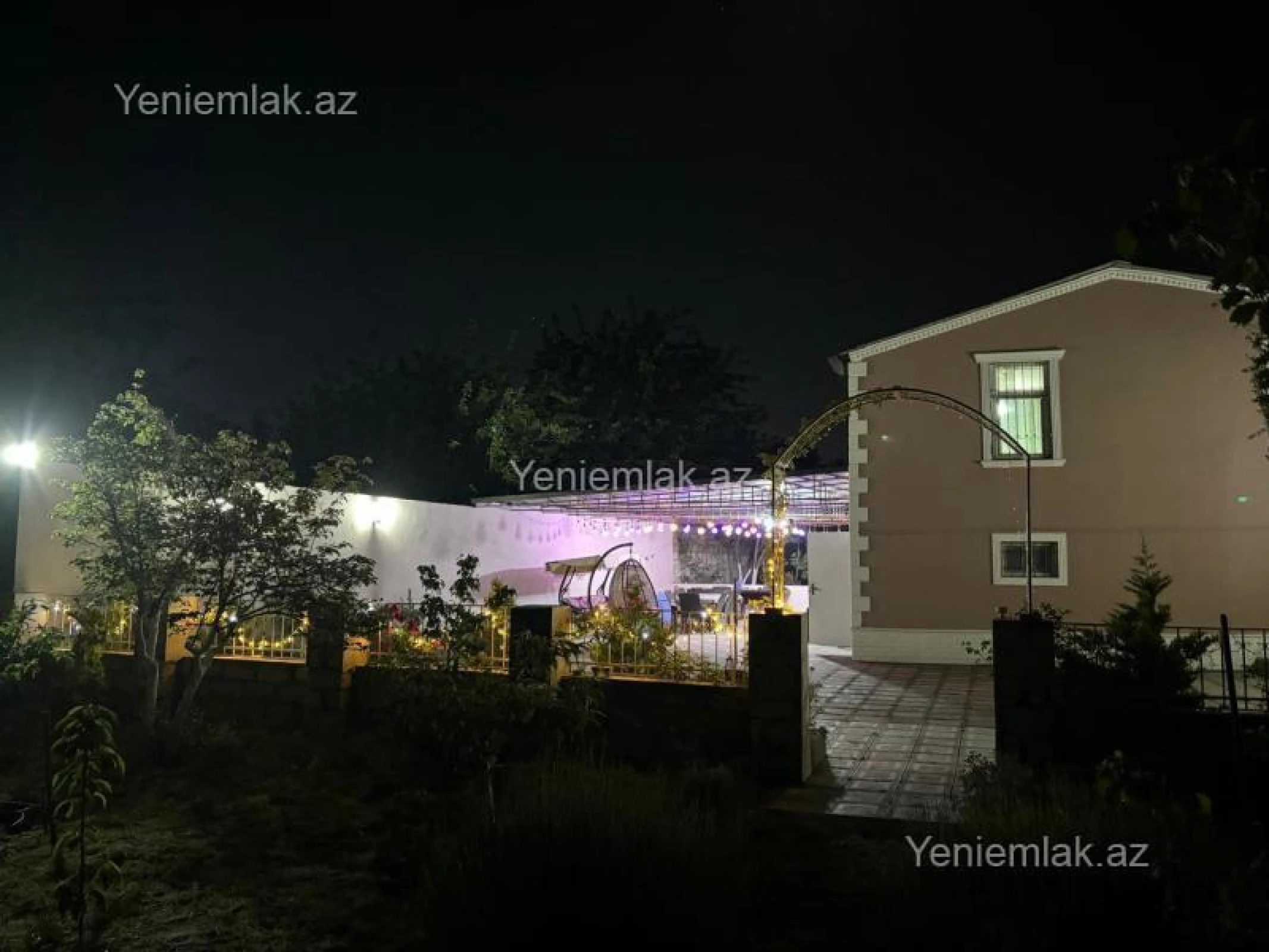 Satılır 4 otaqlı həyət evi 150 m²