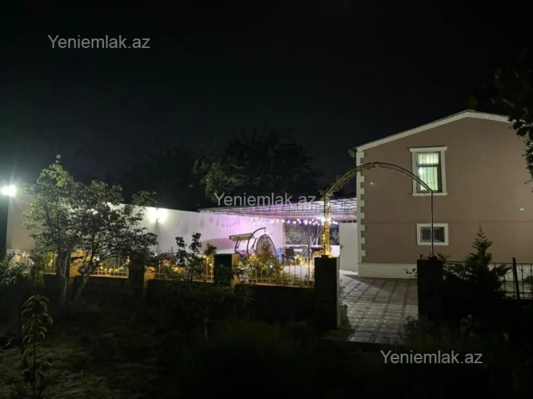 Satılır 4 otaqlı həyət evi 150 m²