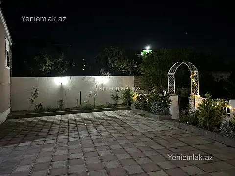 Satılır 4 otaqlı həyət evi 150 m²
