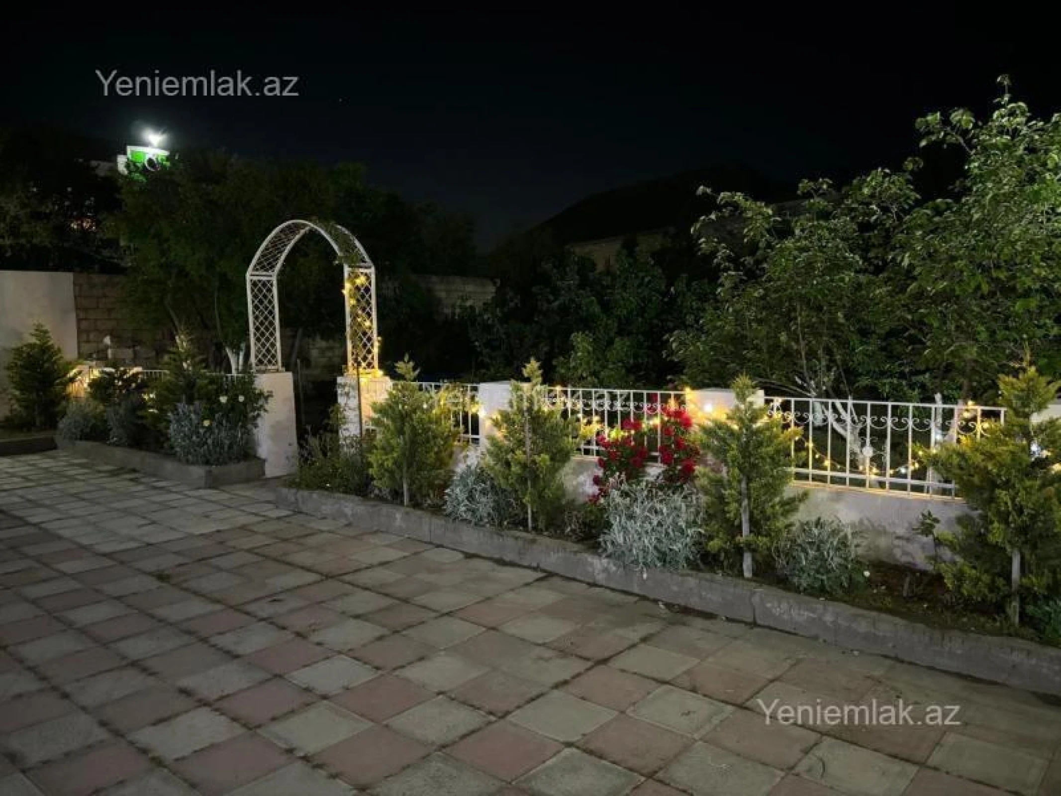 Satılır 4 otaqlı həyət evi 150 m²