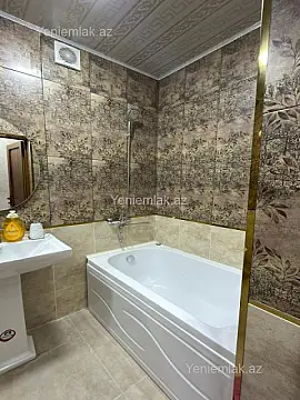 Satılır 2 otaqlı köhnə tikili 55 m²