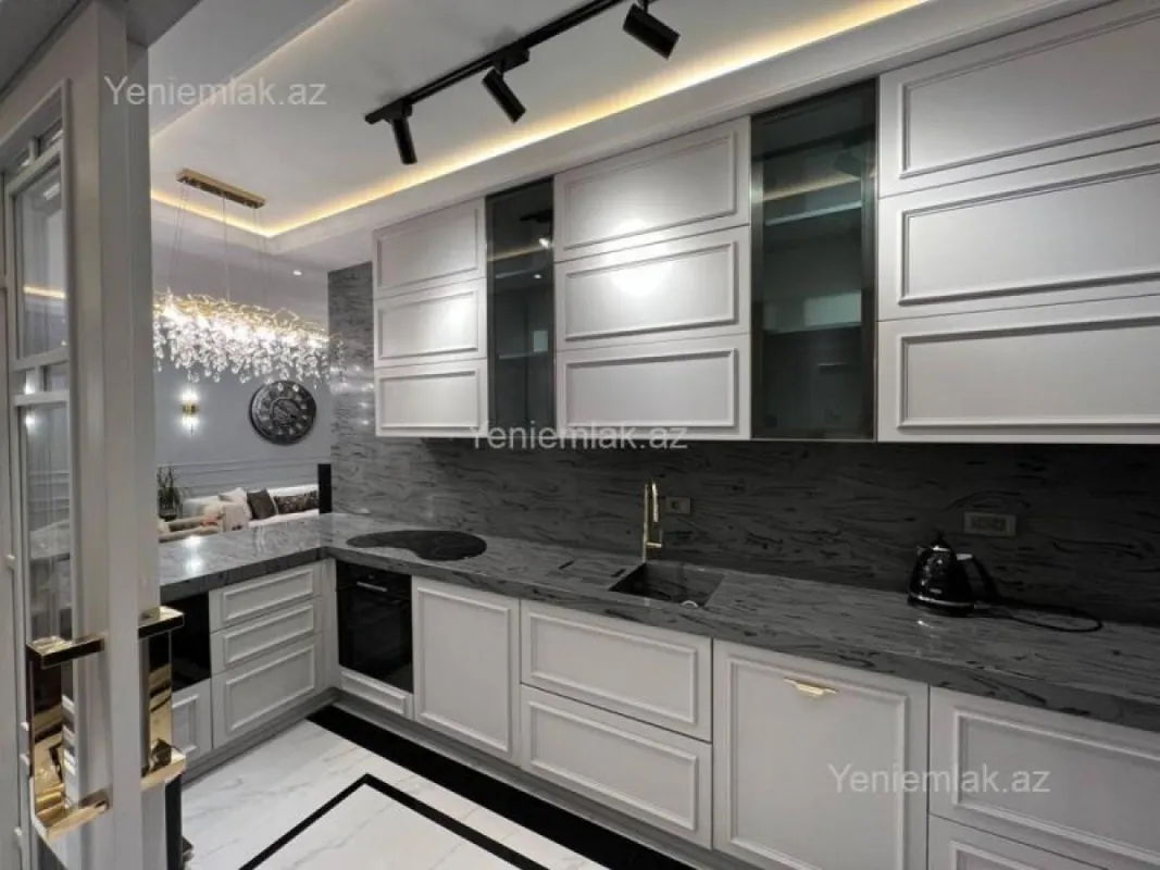 Satılır 2 otaqlı yeni tikili 106 m²