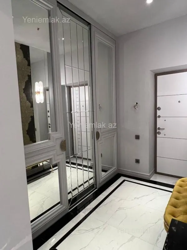 Satılır 2 otaqlı yeni tikili 106 m²