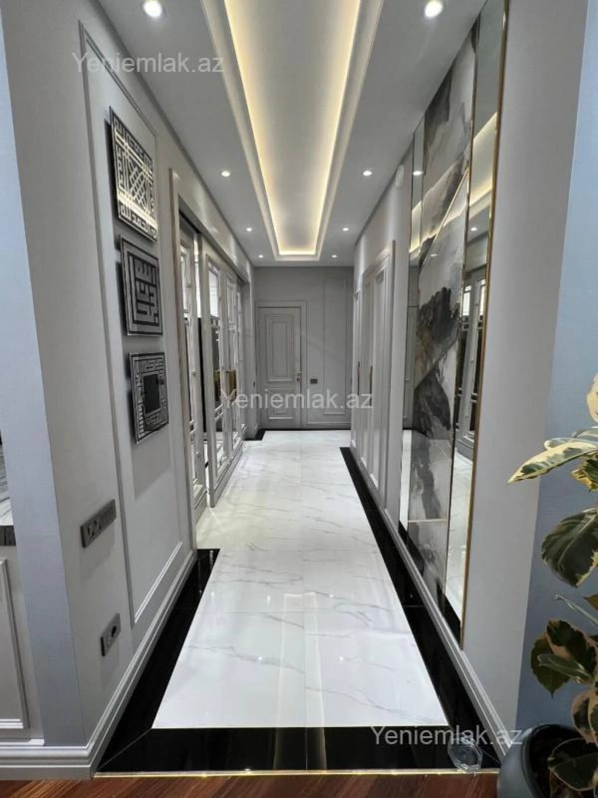 Satılır 2 otaqlı yeni tikili 106 m²