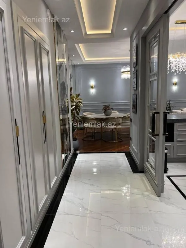 Satılır 2 otaqlı yeni tikili 106 m²