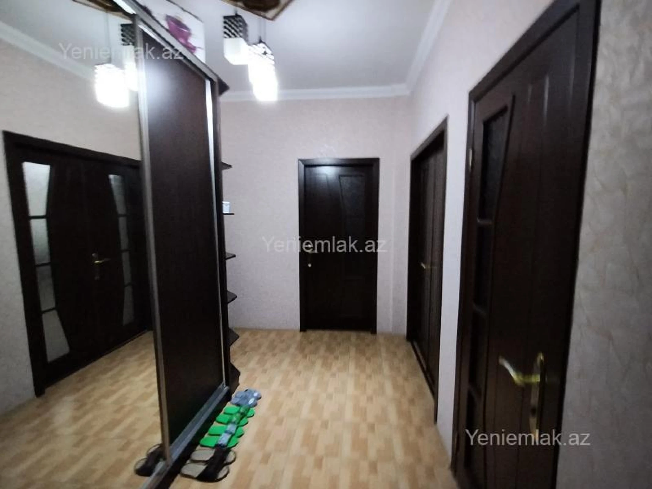 Satılır 2 otaqlı yeni tikili 80 m²
