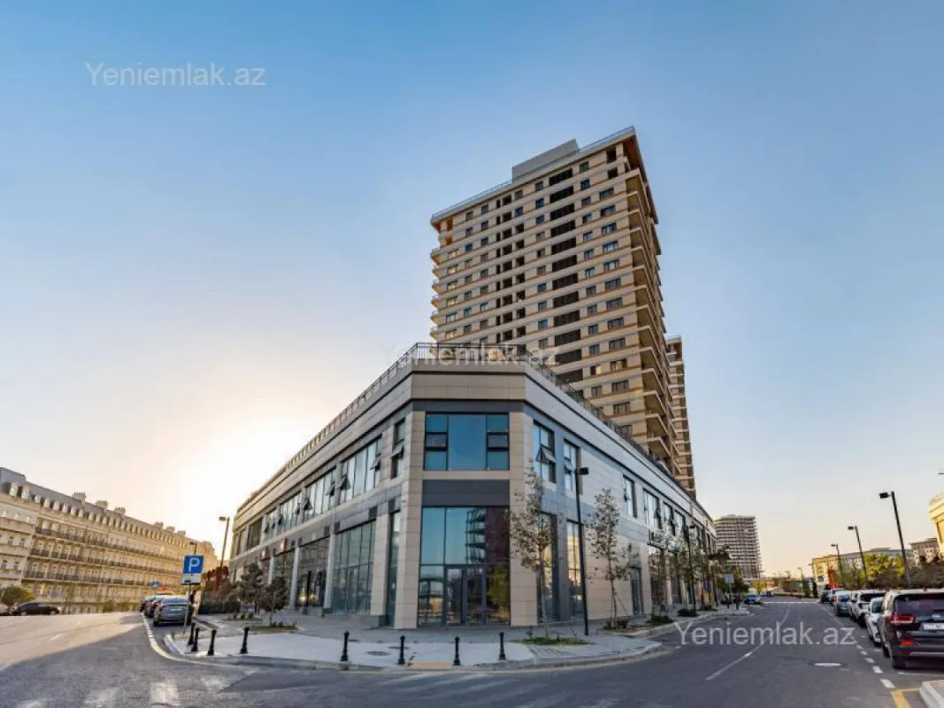 Satılır 3 otaqlı yeni tikili 120 m²