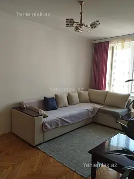 Satılır 2 otaqlı köhnə tikili 50 m²