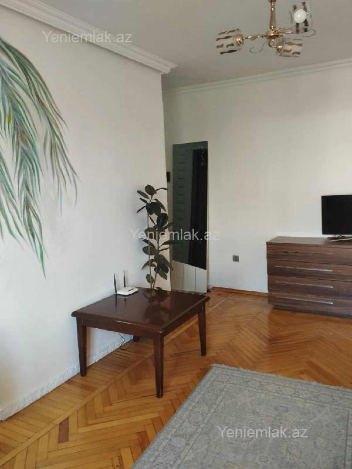 Satılır 2 otaqlı köhnə tikili 50 m²