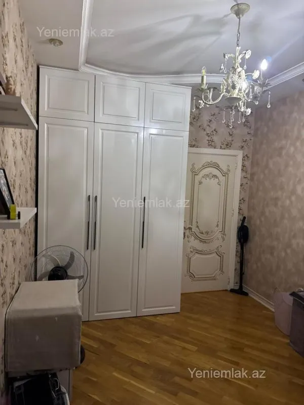 Satılır 3 otaqlı yeni tikili 101 m²