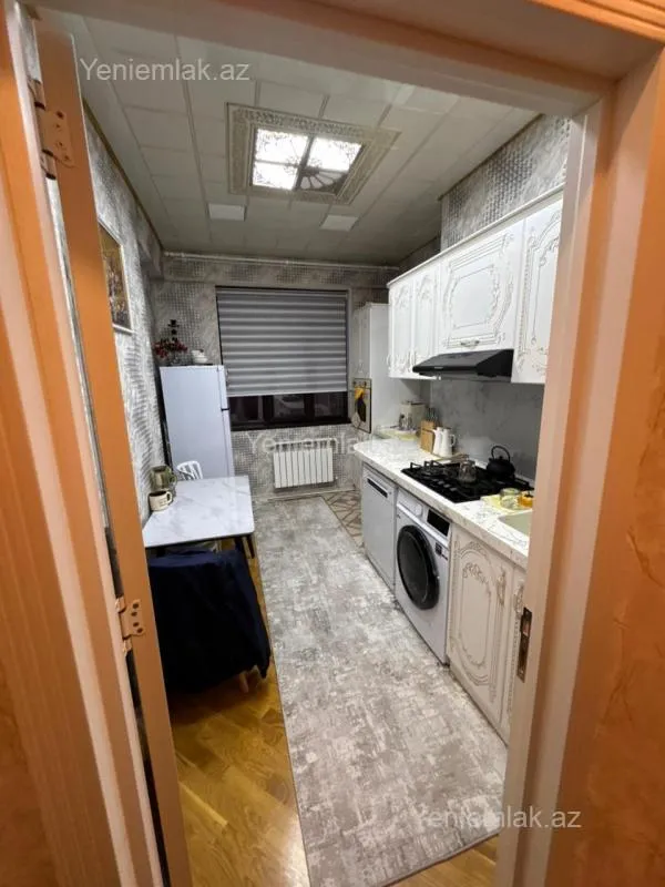 Satılır 3 otaqlı yeni tikili 101 m²