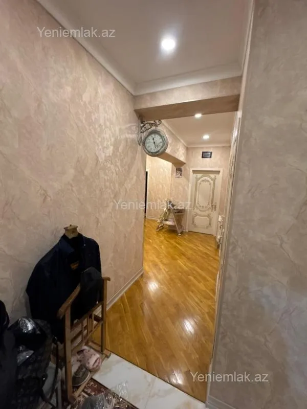 Satılır 3 otaqlı yeni tikili 101 m²