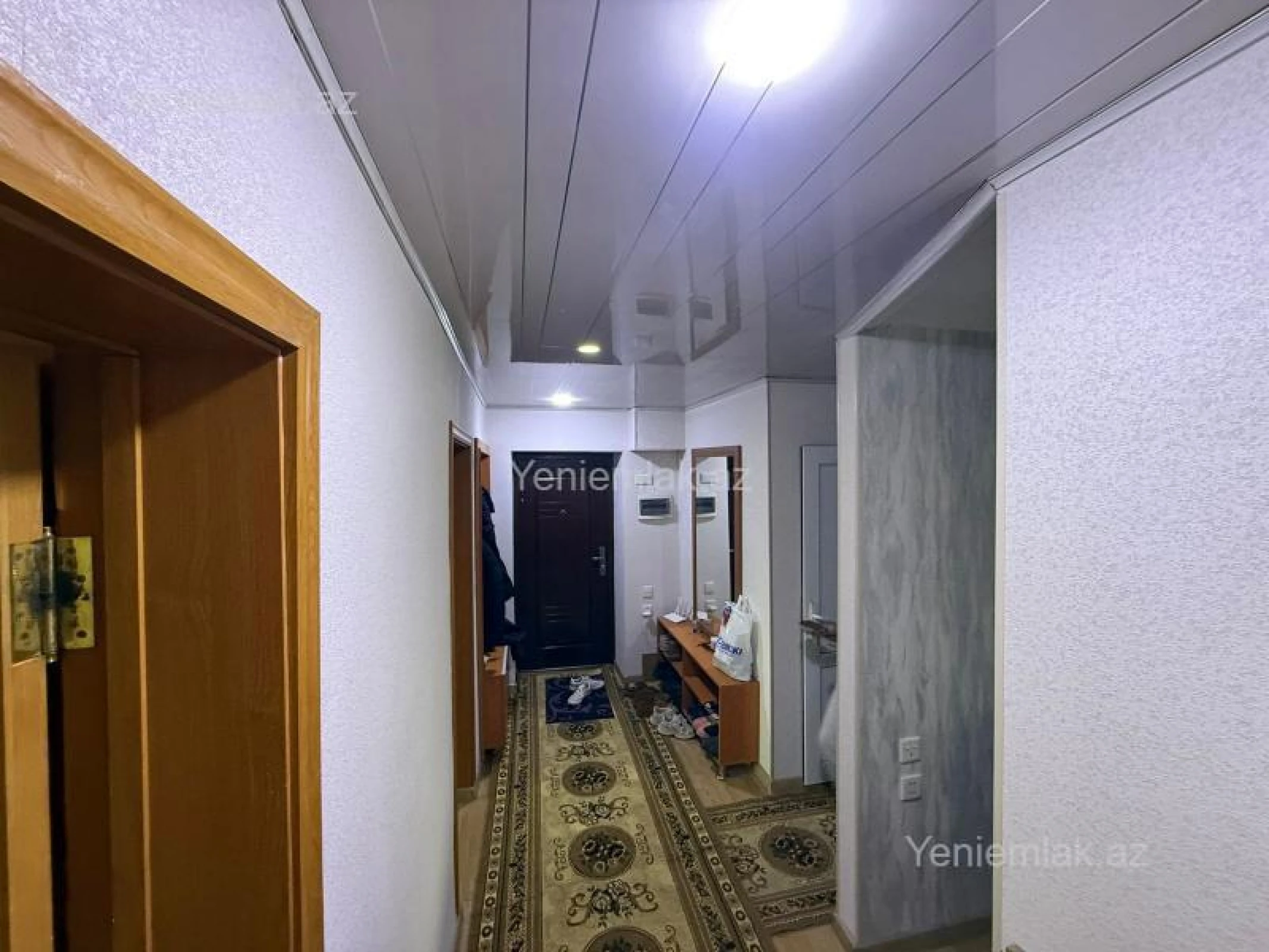 Satılır 3 otaqlı köhnə tikili 105 m²