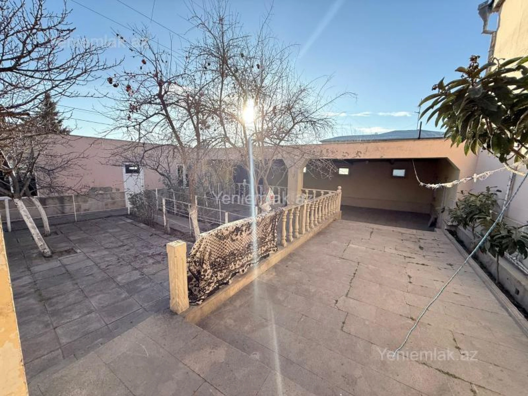 Satılır 6 otaqlı həyət evi 260 m²