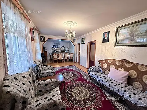 Satılır 6 otaqlı həyət evi 260 m²