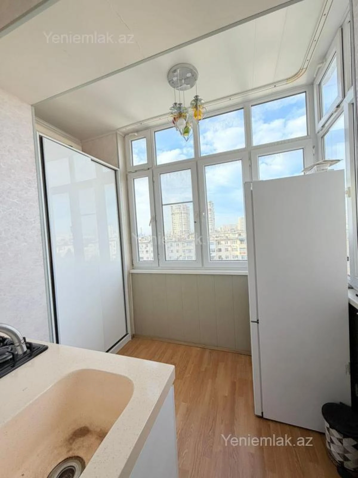 Satılır 2 otaqlı yeni tikili 60 m²