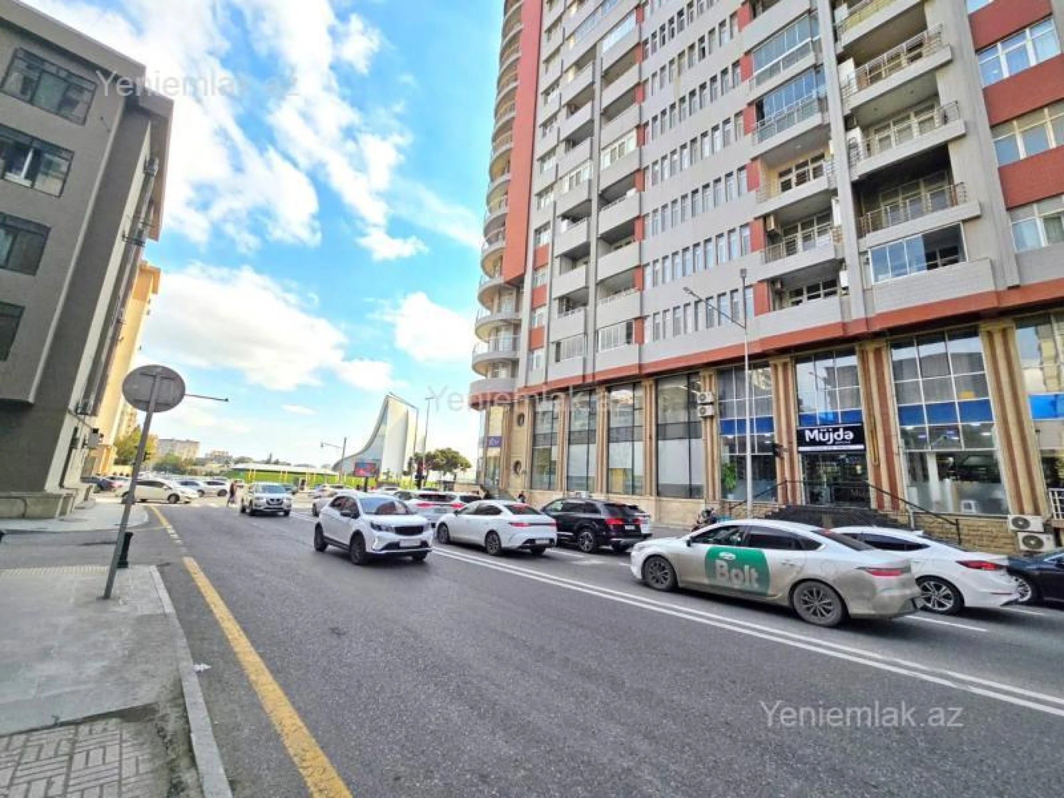 Satılır 2 otaqlı yeni tikili 120 m²