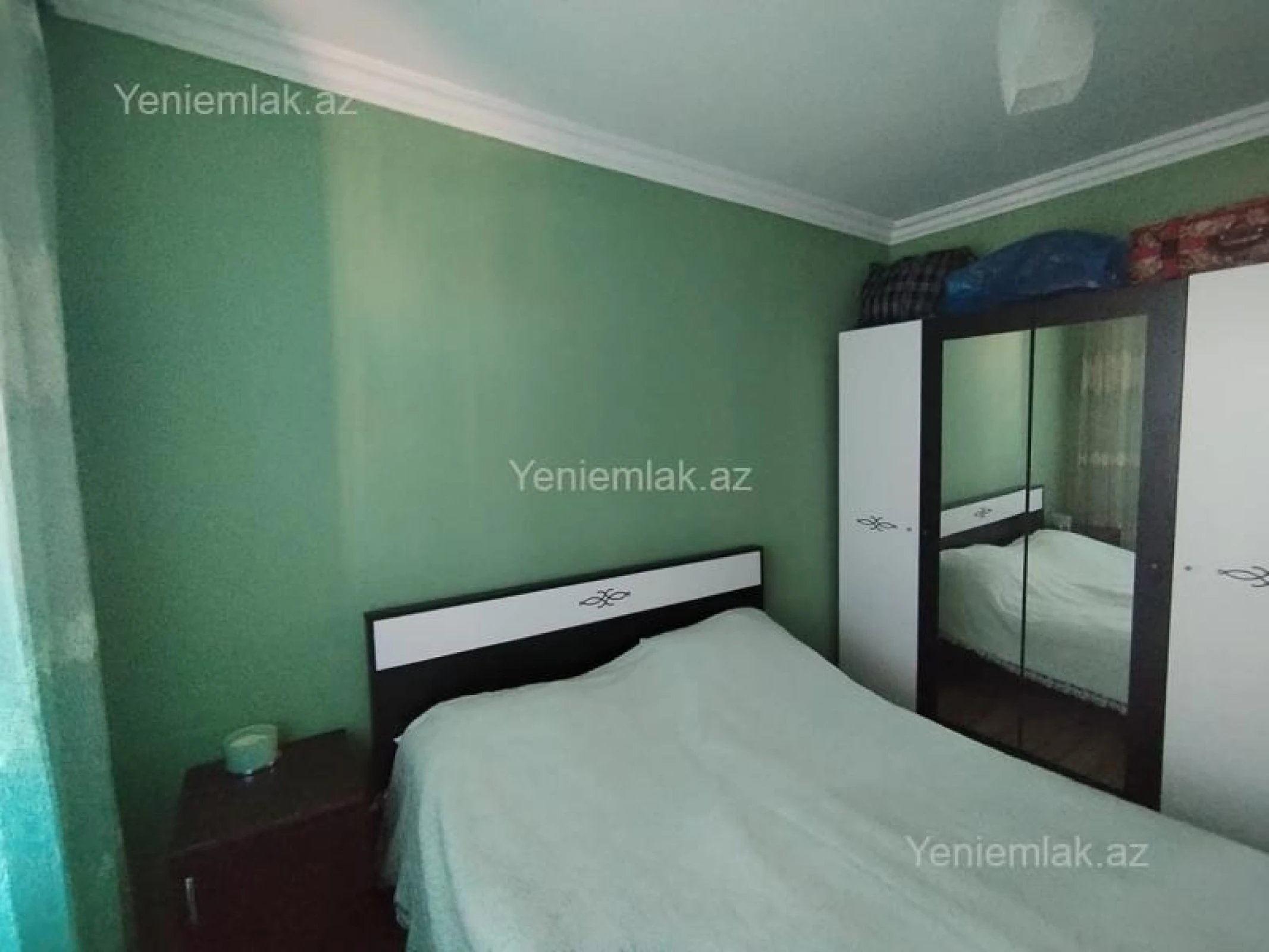 Satılır 2 otaqlı köhnə tikili 60 m²