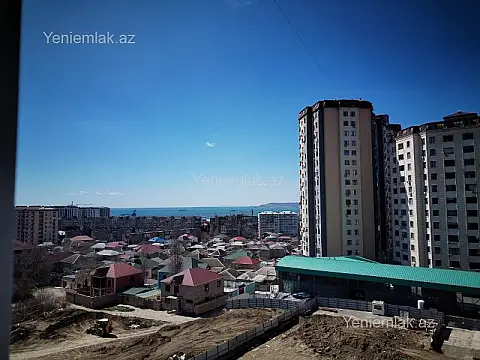 Satılır 2 otaqlı köhnə tikili 60 m²