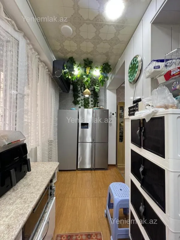 Satılır 2 otaqlı yeni tikili 60 m²