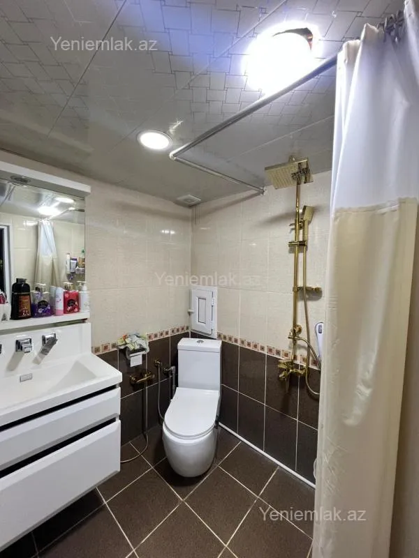 Satılır 2 otaqlı yeni tikili 60 m²