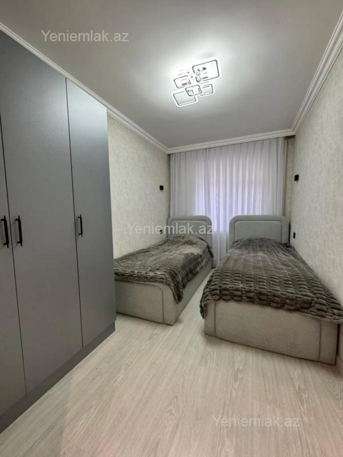 Satılır 3 otaqlı köhnə tikili 75 m²