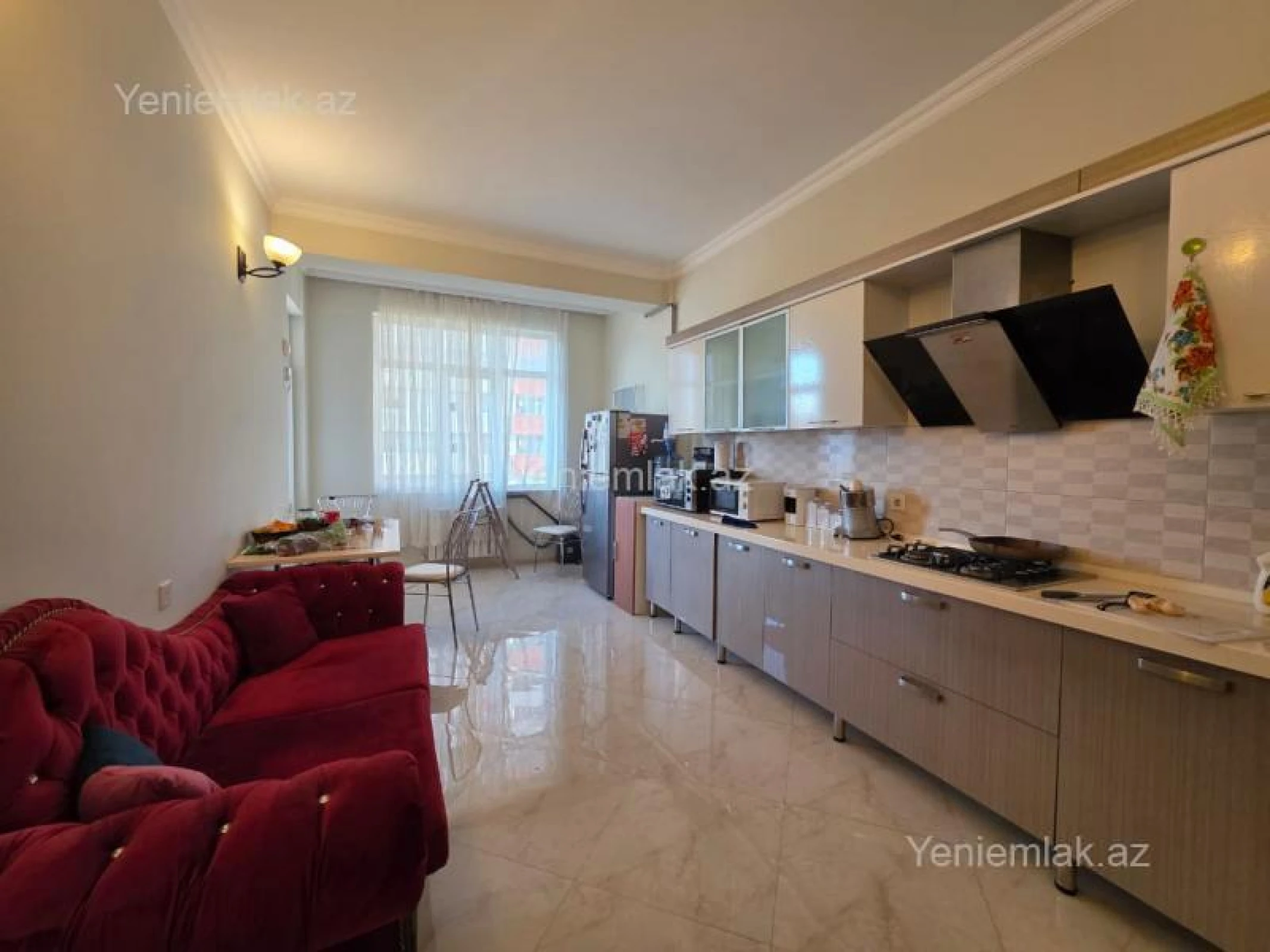 Satılır 2 otaqlı yeni tikili 140 m²