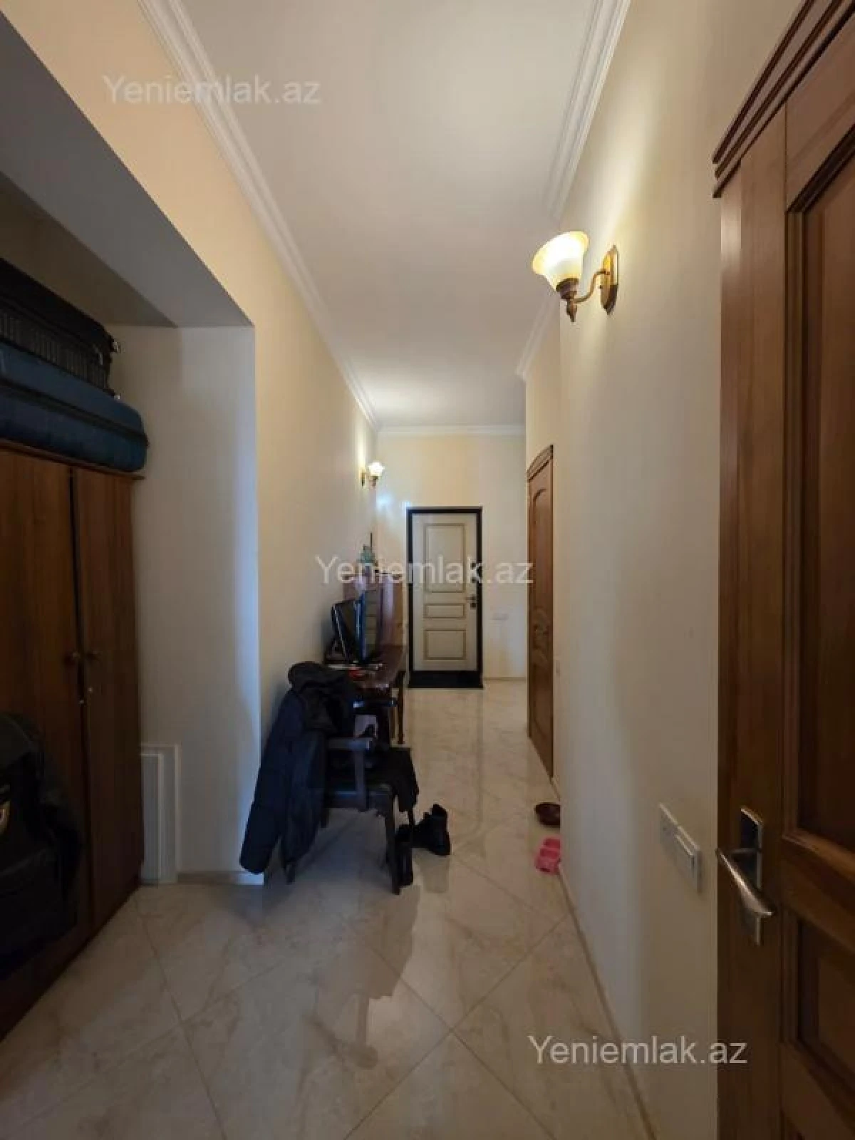 Satılır 2 otaqlı yeni tikili 140 m²