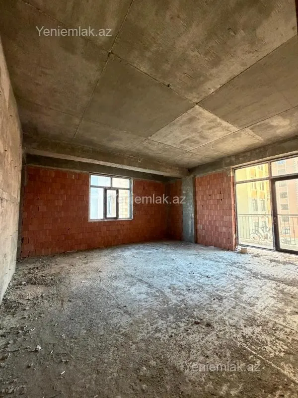 Satılır 3 otaqlı yeni tikili 116 m²