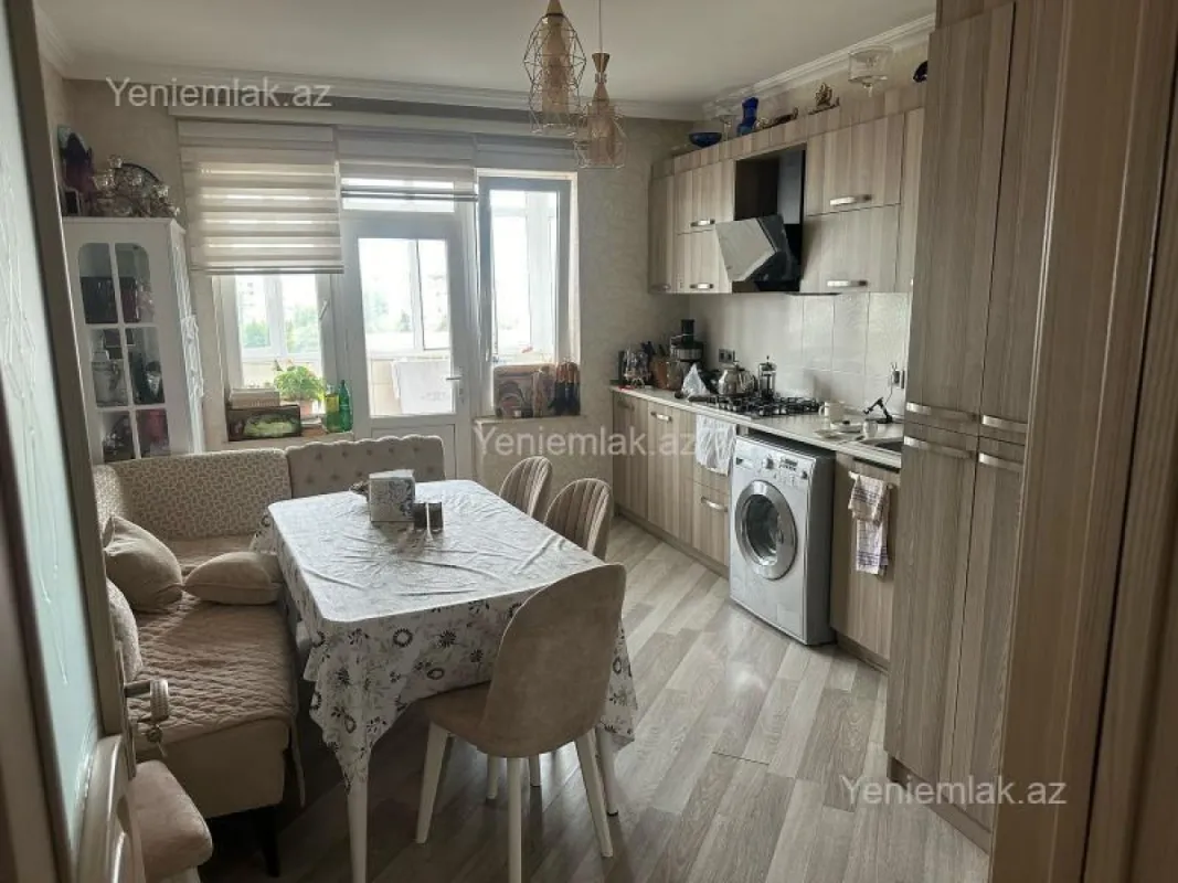 Satılır 3 otaqlı yeni tikili 133 m²