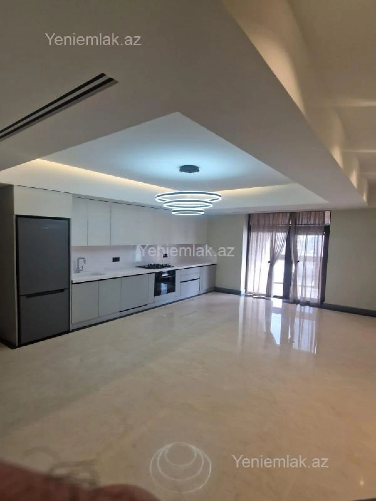Satılır 2 otaqlı yeni tikili 84 m²