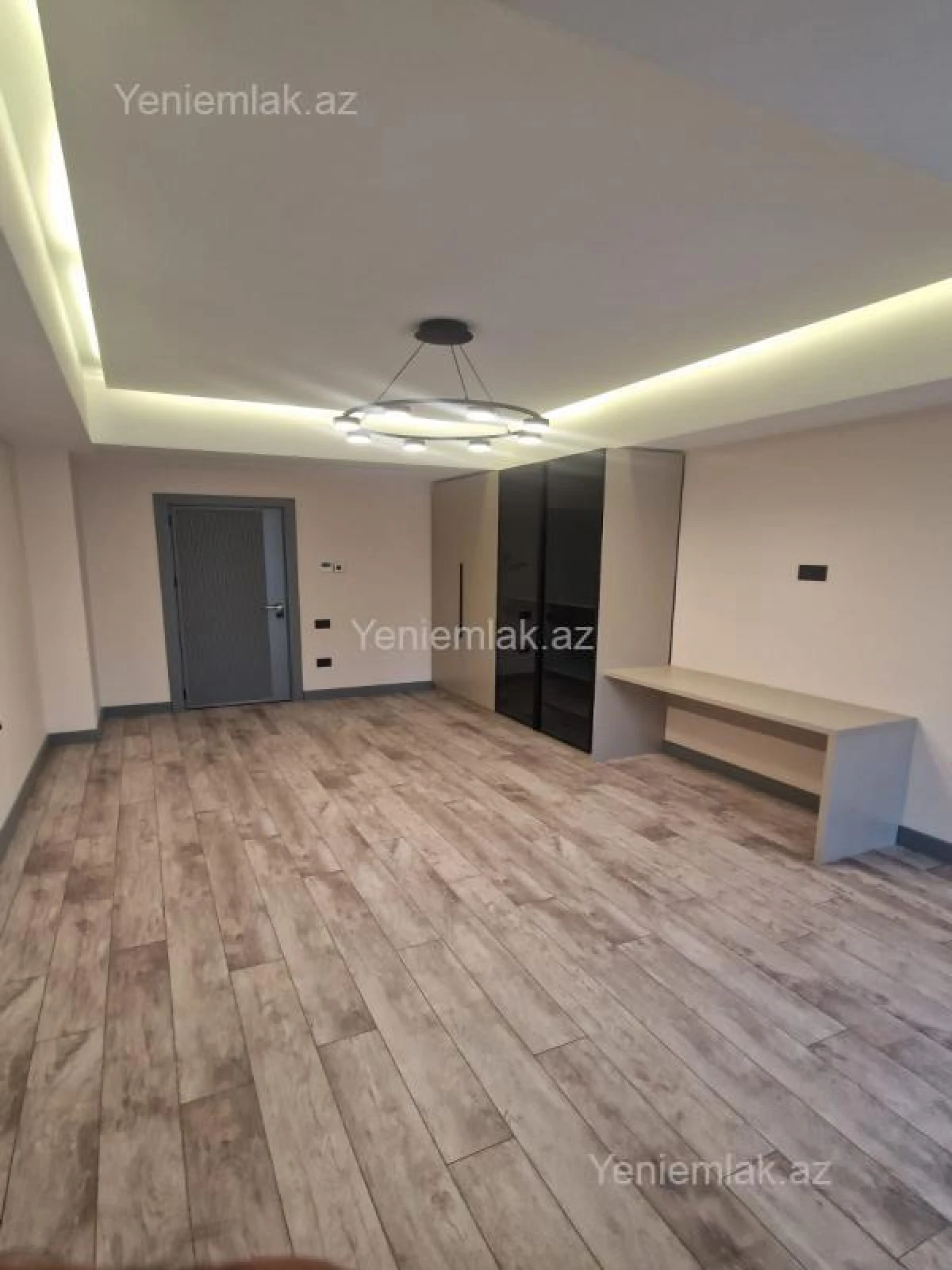 Satılır 2 otaqlı yeni tikili 84 m²