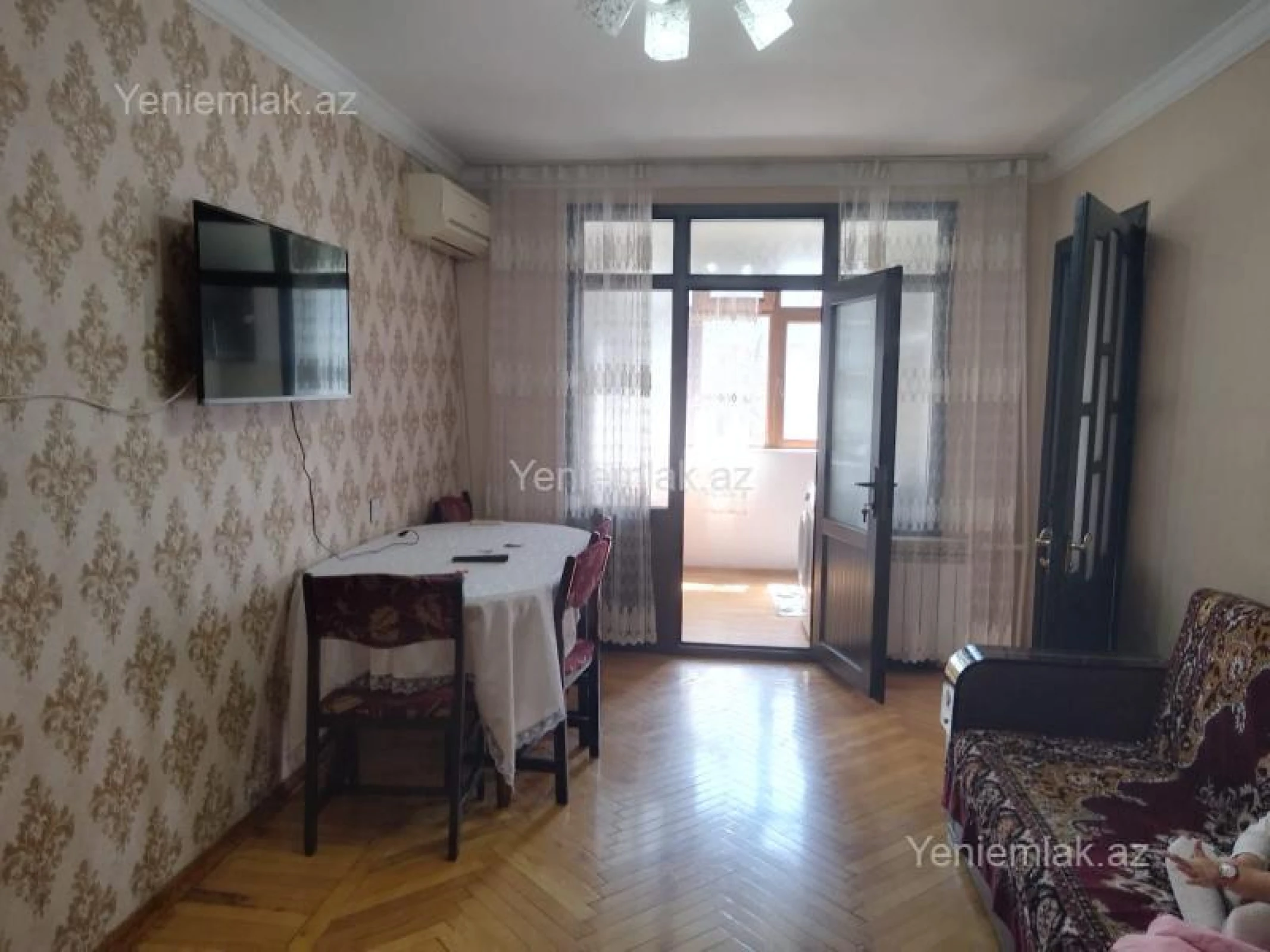 Satılır 3 otaqlı köhnə tikili 60 m²