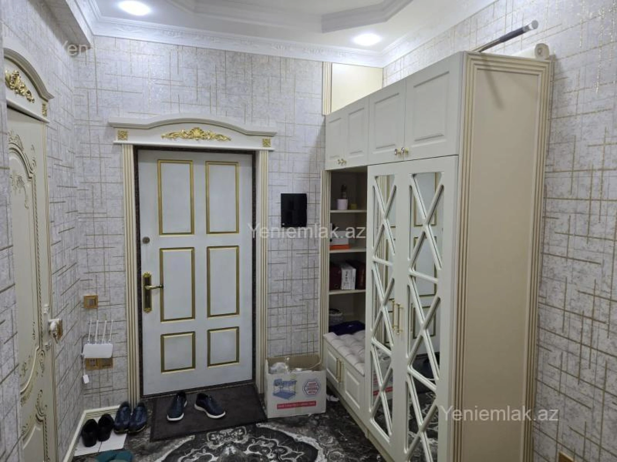 Satılır 2 otaqlı yeni tikili 76 m²