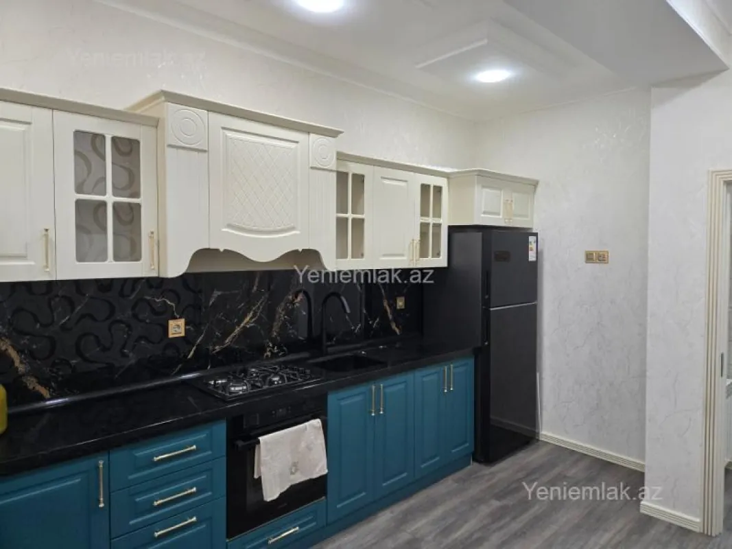 Satılır 2 otaqlı yeni tikili 76 m²