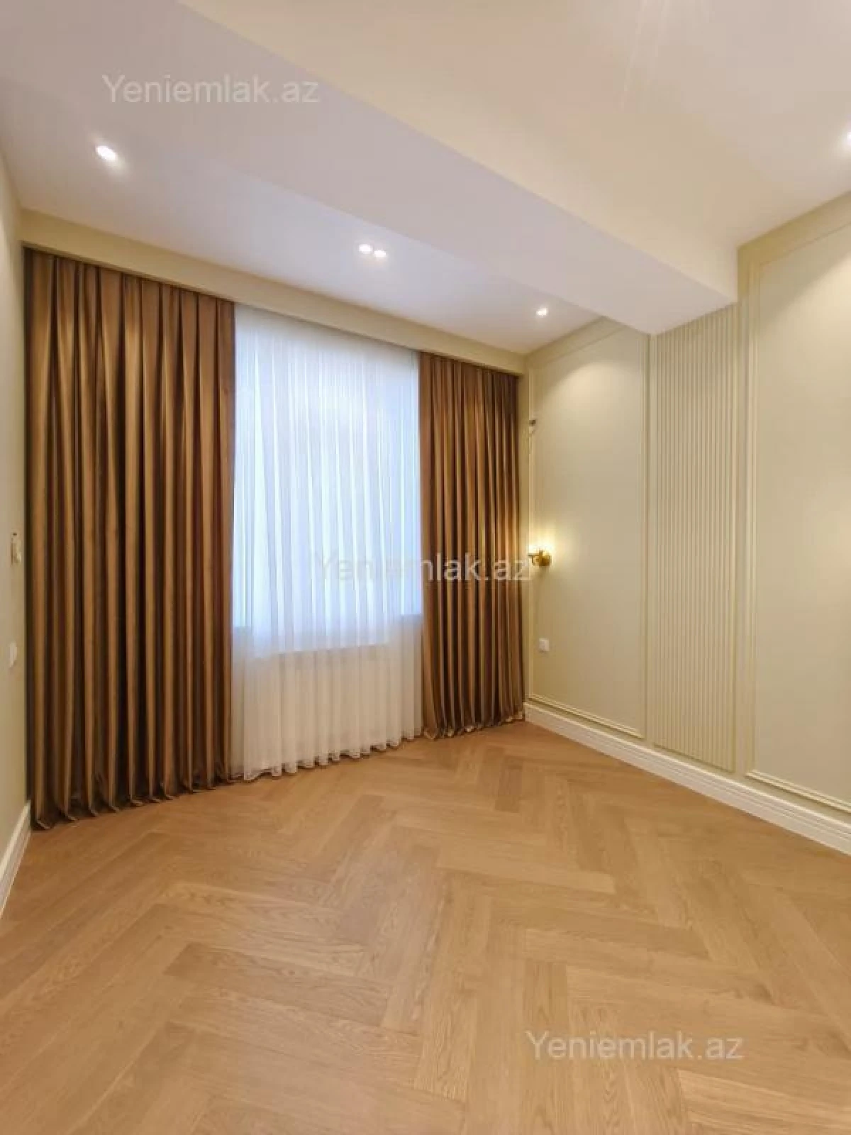 Satılır 3 otaqlı yeni tikili 86 m²
