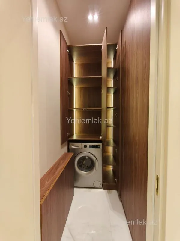 Satılır 3 otaqlı yeni tikili 86 m²
