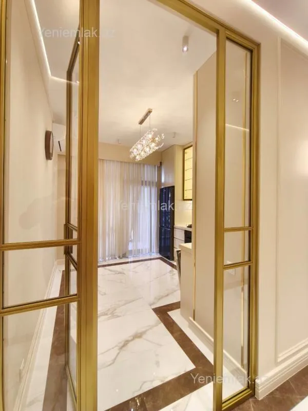 Satılır 3 otaqlı yeni tikili 86 m²