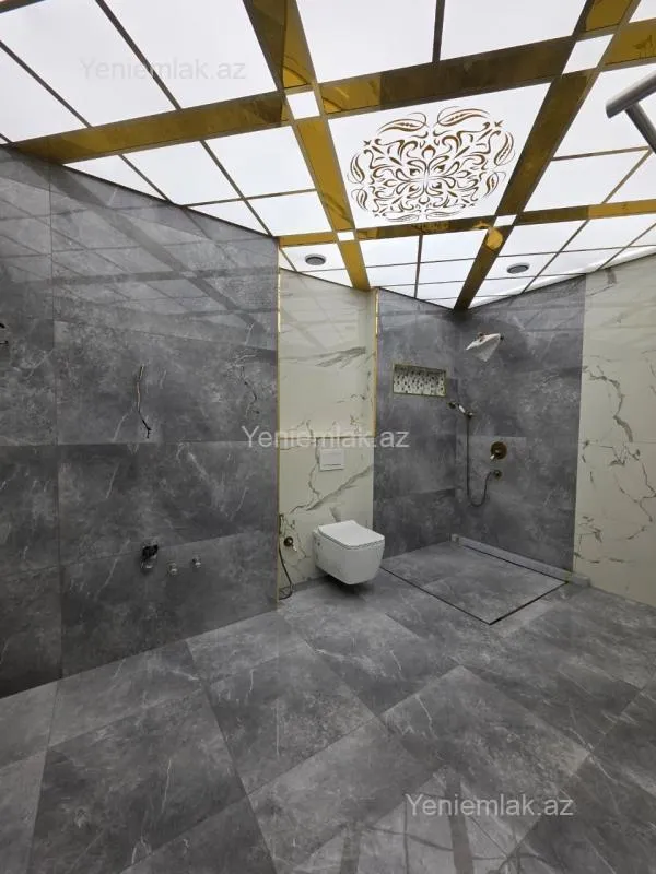 Satılır 3 otaqlı yeni tikili 155 m²