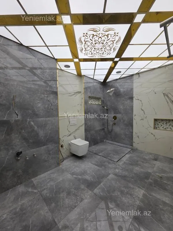 Satılır 3 otaqlı yeni tikili 155 m²