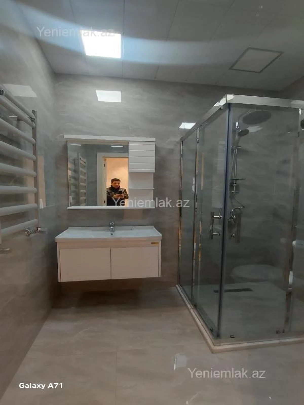 Satılır 3 otaqlı yeni tikili 92 m²