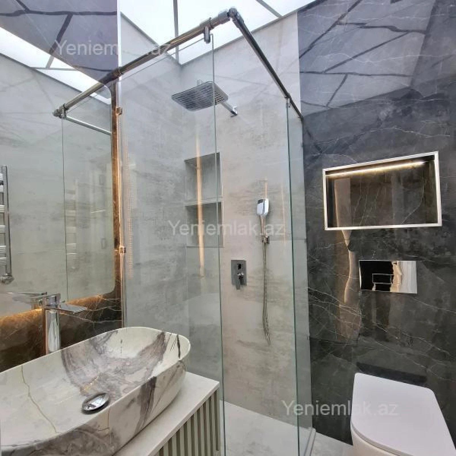 Satılır 2 otaqlı yeni tikili 40 m²