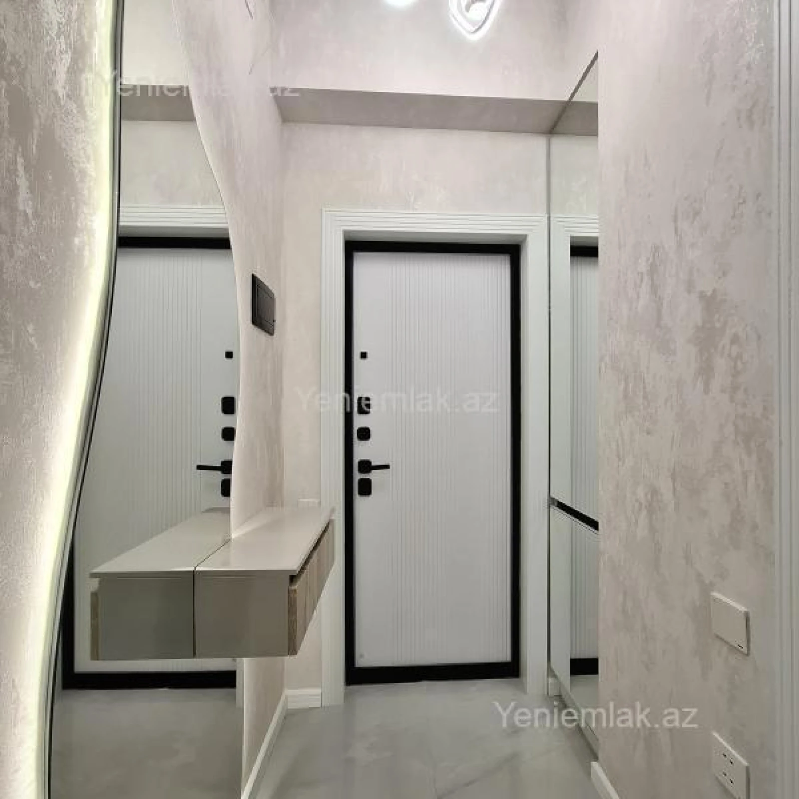 Satılır 2 otaqlı yeni tikili 40 m²