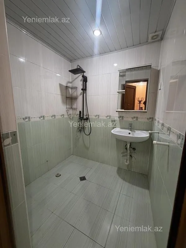 Satılır 2 otaqlı yeni tikili 78 m²