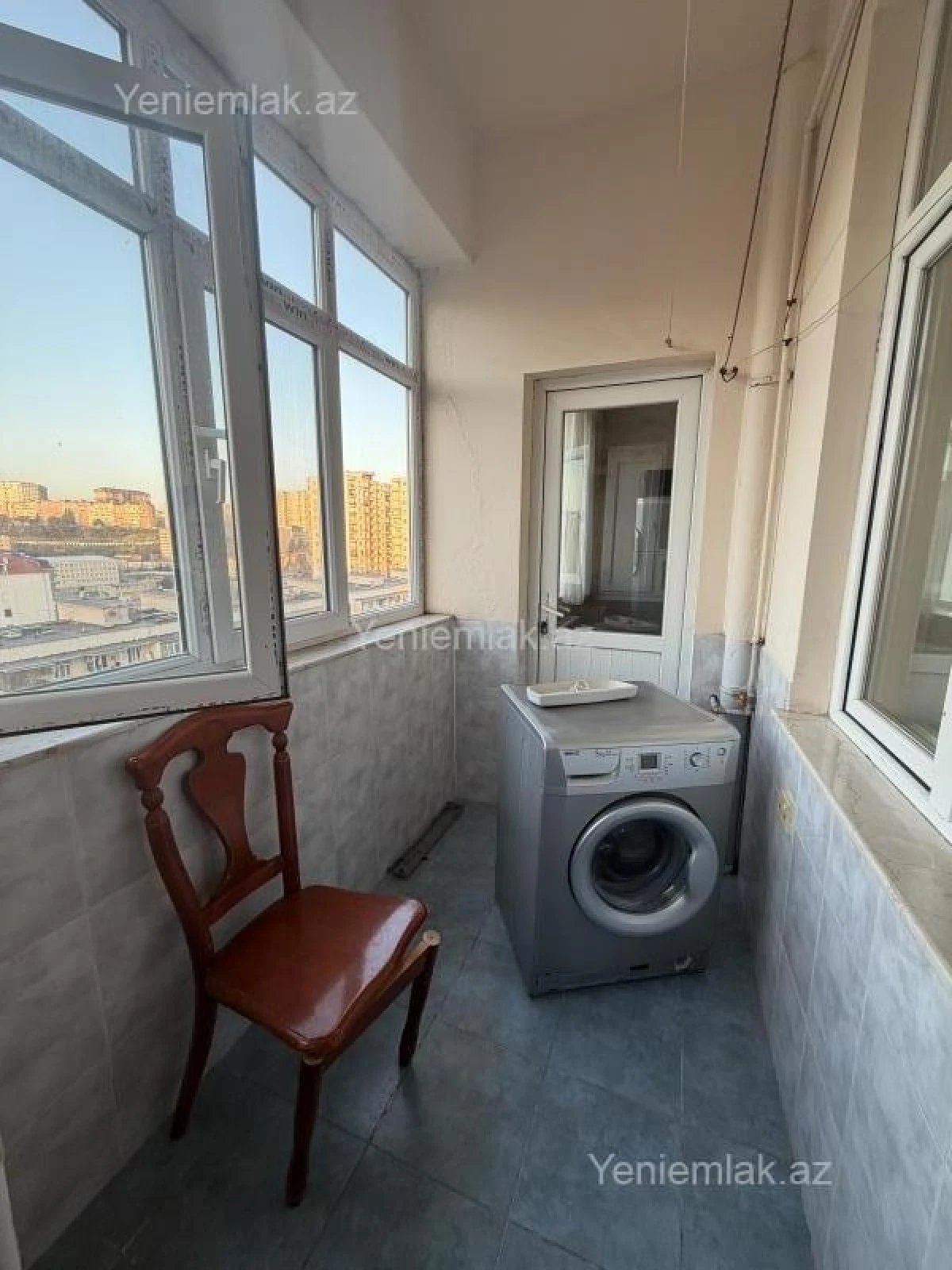 Satılır 2 otaqlı yeni tikili 78 m²