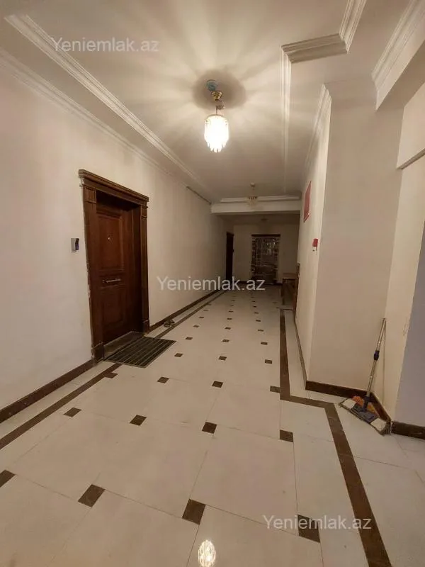 Satılır 2 otaqlı yeni tikili 90 m²
