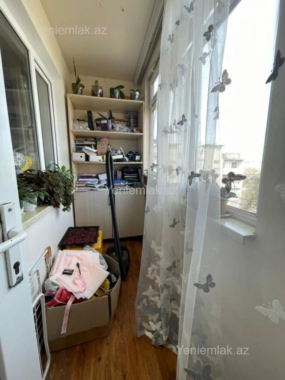 Satılır 3 otaqlı köhnə tikili 80 m²