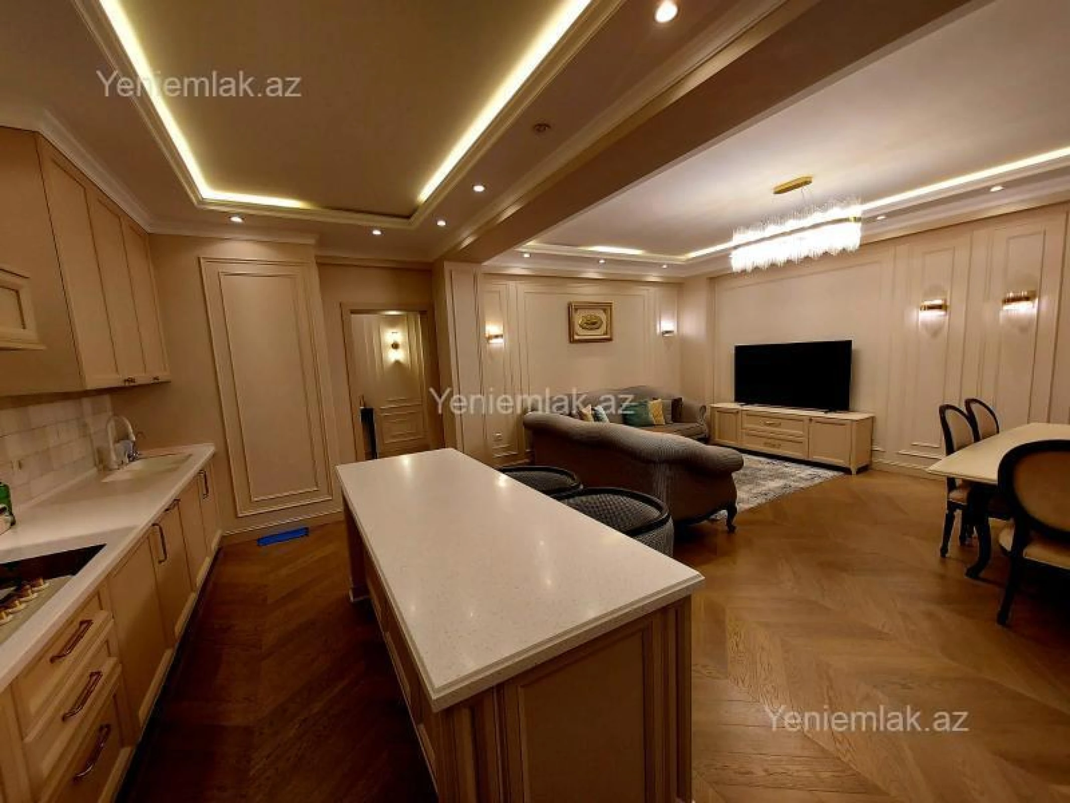 Satılır 4 otaqlı yeni tikili 162 m²