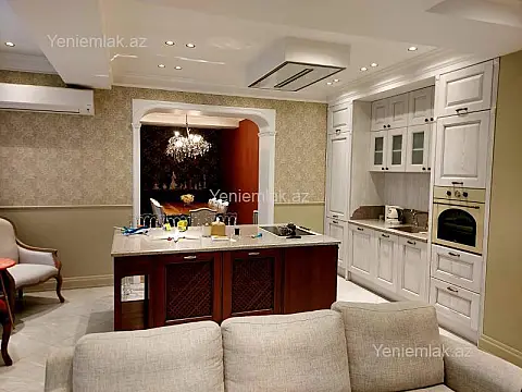 Satılır 4 otaqlı yeni tikili 162 m²